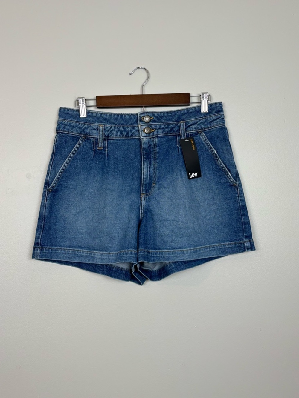 Lee Shorts Womens‎ 10M Blue High Waisted Zippered Fly Double Button Denim